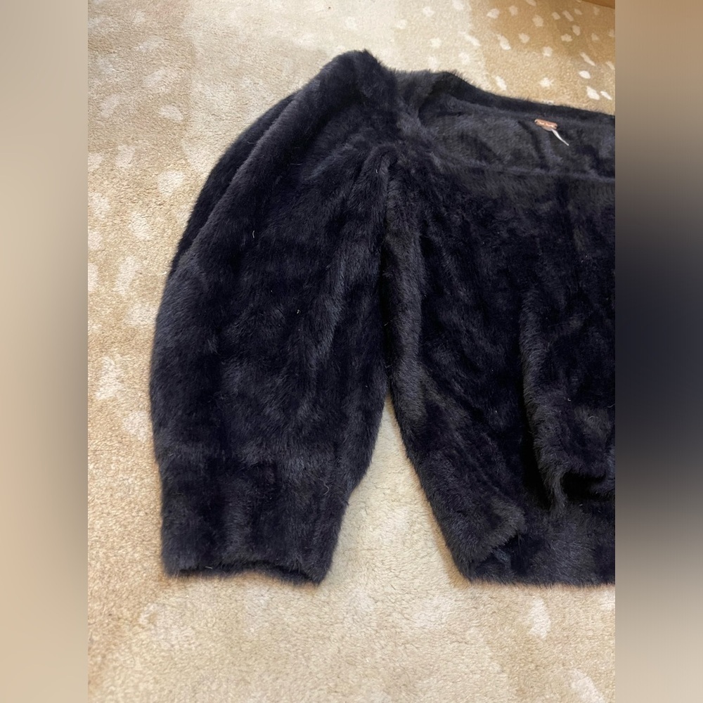 Free People Moonbeam Pullover Sweater in Black fur women’s size medium - Picture 5 of 9